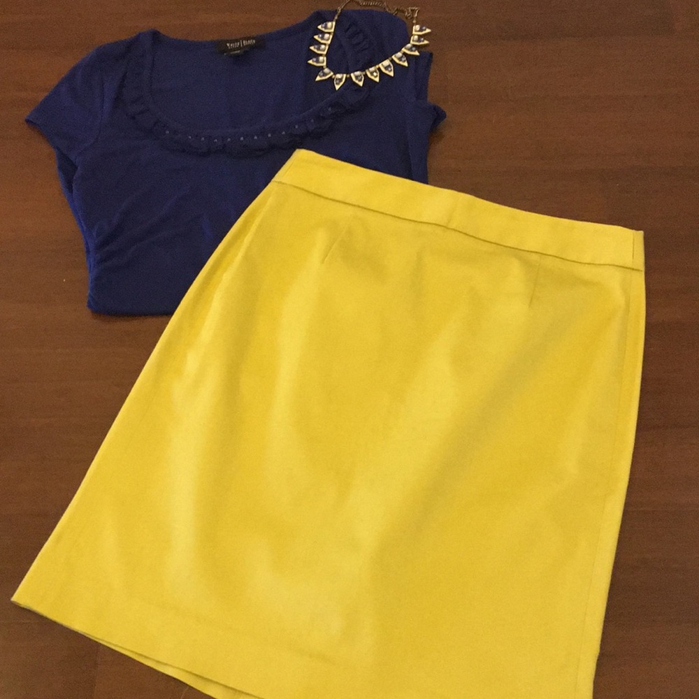 J Crew chartreuse color  Pencil Skirt